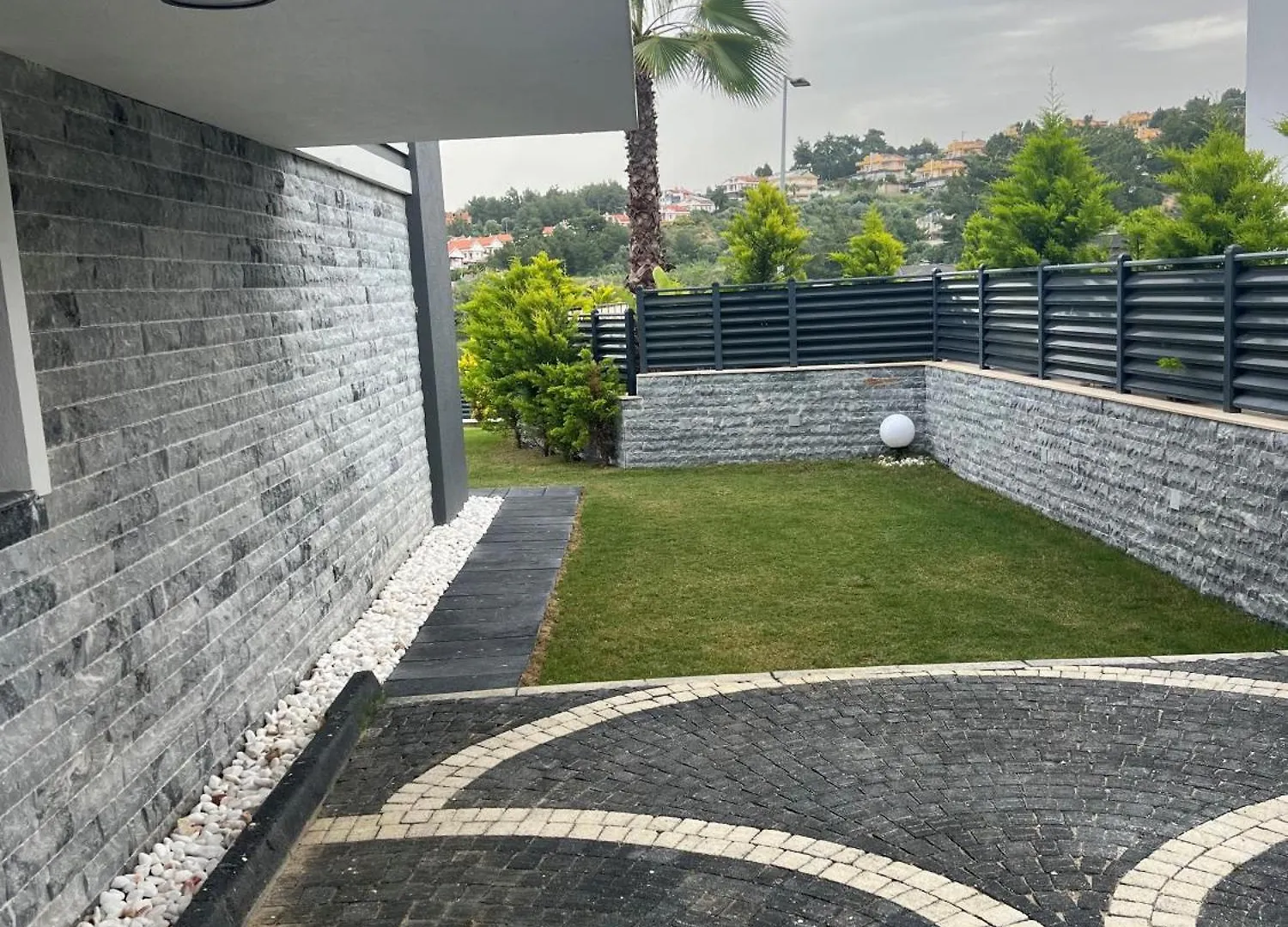 Spacegardenvillas 库萨达斯